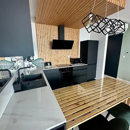 Luxusny Na 21 Poschodi S Parkovanim Zadarmo Ba * Pressburg