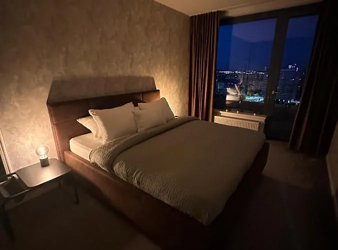 Luxusny Na 21 Poschodi S Parkovanim Zadarmo Ba *