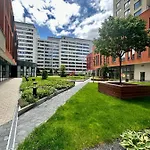 Luxusný Na 21 Poschodí S Parkovaním Zadarmo Ba * Bratislava